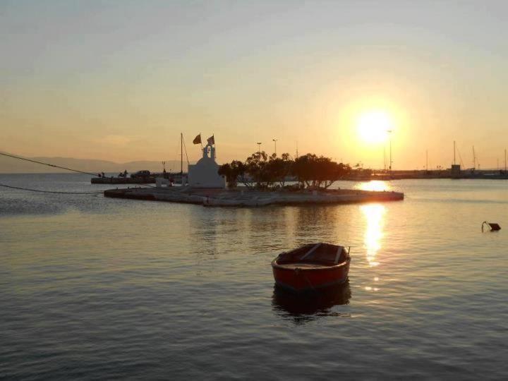Naxos City Gatis Place מראה חיצוני תמונה